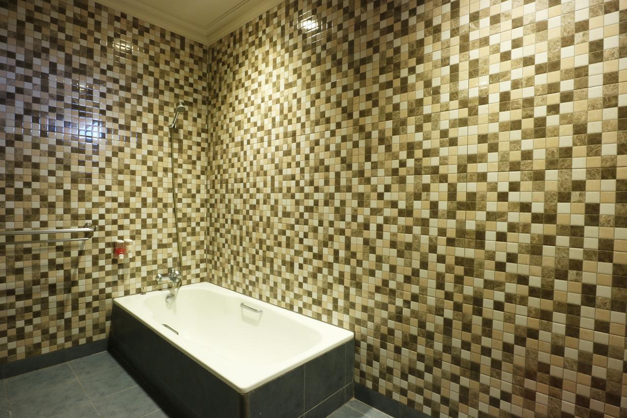 Hotel 678 Kemang Powered By Cocotel Cakarta Dış mekan fotoğraf